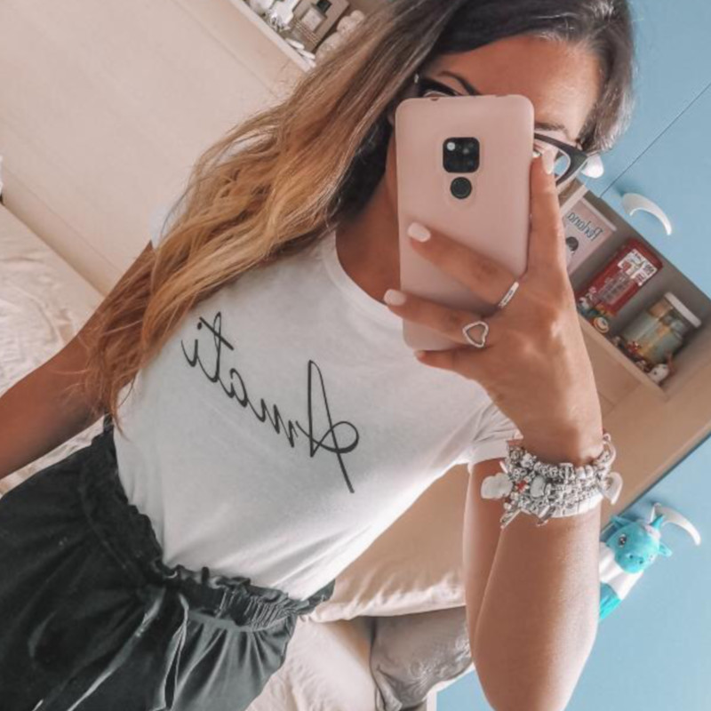 maglietta-amati-tshirt-bianca-collezione-influencer-instagram-moda-shop-online